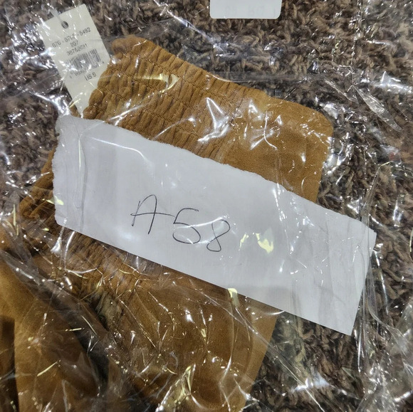 NWT OFFLINE REAL ME SHORTIE 3" INSEAM Biker Shorts Pockets - Picture 6 of 6